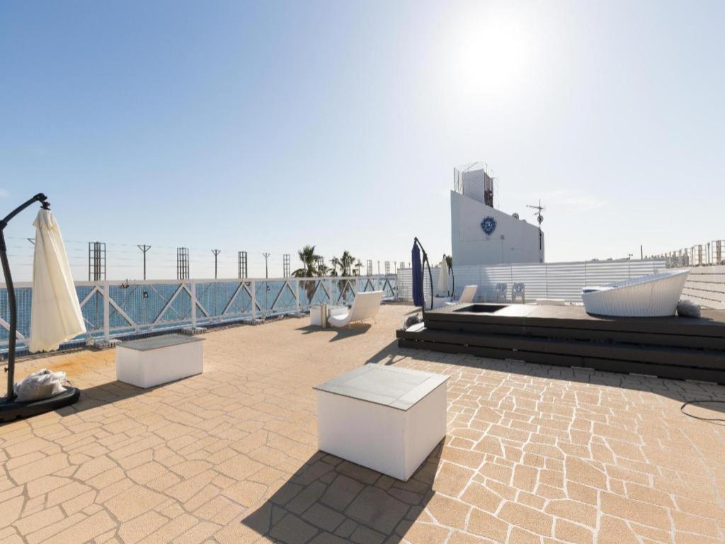 Mykonos Resort Miura Yokosuka Exterior photo