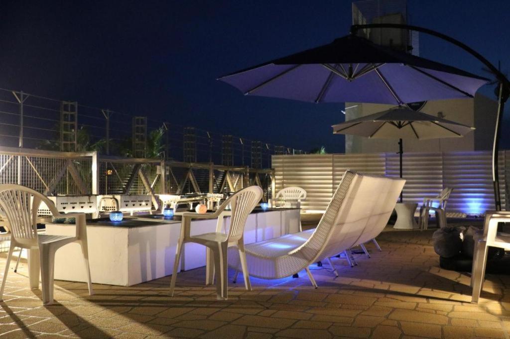 Mykonos Resort Miura Yokosuka Exterior photo